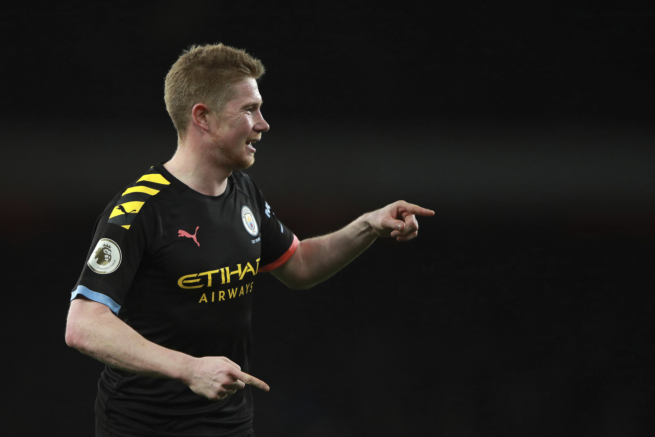 美记：马刺不愿放弃卡斯尔和哈珀，即便交易对象是字母哥