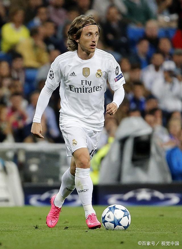 意媒：比萨PK帕尔马既是6分战，更是“重量级”中锋对决